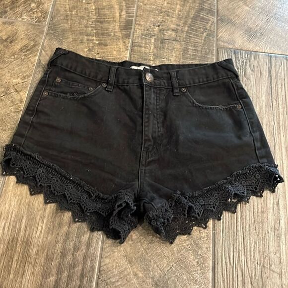 Free People shorts - Picture 1 of 2